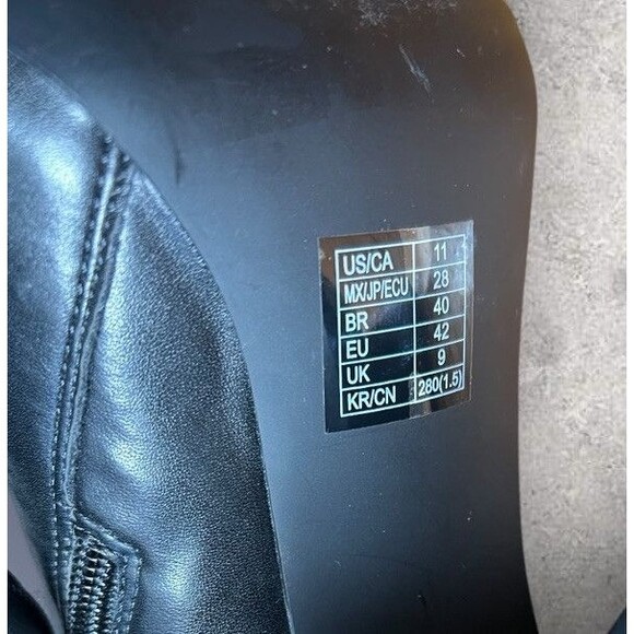 Forever 21 Women's Size 11 Black Stretch Faux Leather Ankle Boots Side Zip - Picture 7 of 8